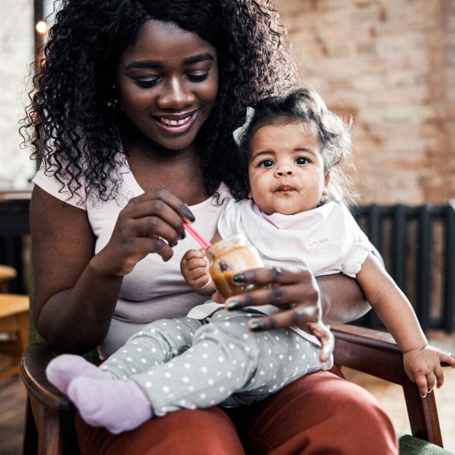 feeding a baby baby food